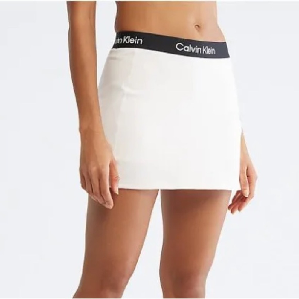 NWOT Calvin Klein Athletic Skirt
